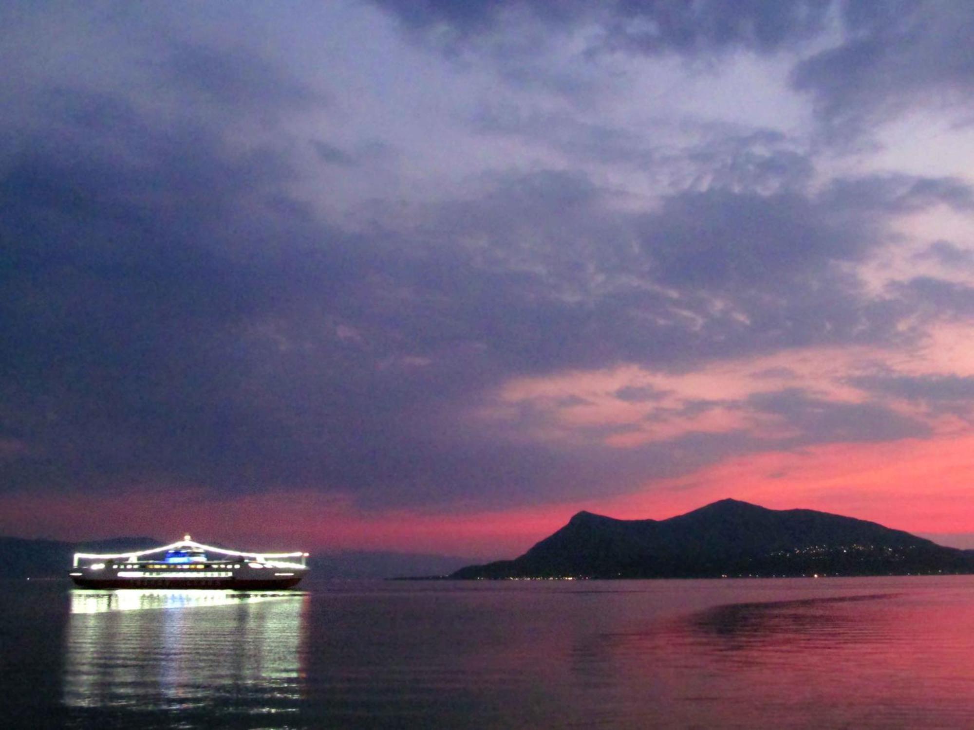 Thalassa Hotel Loutra Edipsou  Luaran gambar